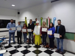 Formatura em Sessão Especial dos Cursos de Nível Superior de Bacharel em Administração, Licenciatura em Ciências Biológicas, Licenciatura em História e Tecnólogo em Análise e Desen